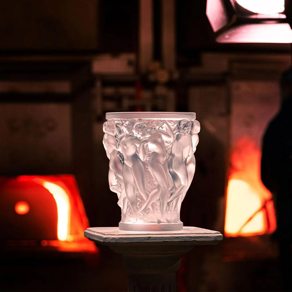 Lalique maljakko Bacchantes Millésime 2023 kristalli 1220000MIL Limited Edition 1000 kpl