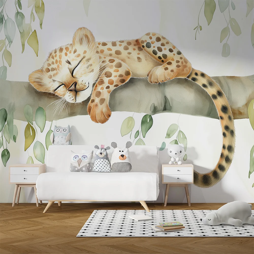 Lastenhuoneen tapetti | Nukkuva leopardivauva oksalla herkän lehtien kanssa