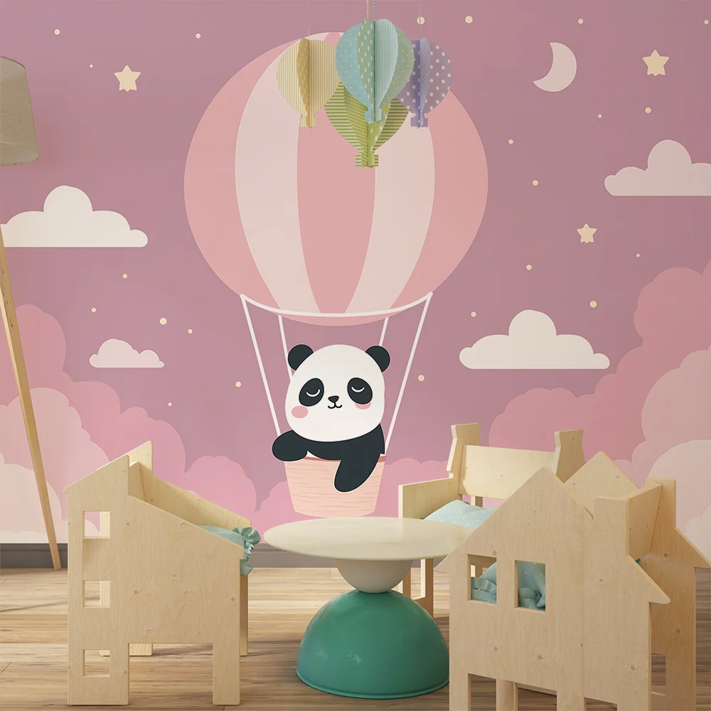 Lastenhuoneen tapetti | Söpö panda ilmapallolla vaaleanpunaisten pilvien keskellä