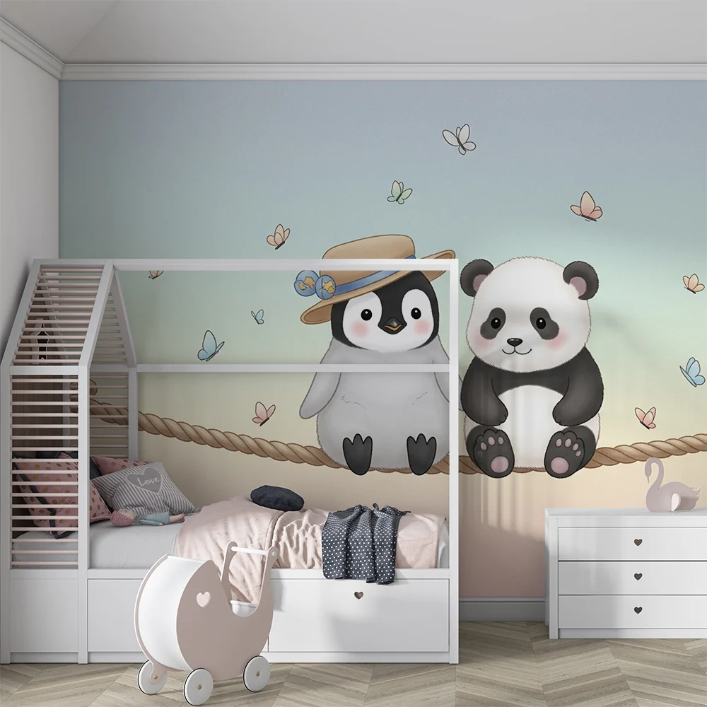 Lastenhuoneen tapetti | Pingviini ja panda ystävinä perhosten alla