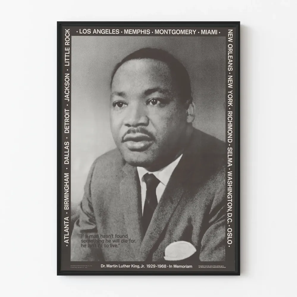 Dr. Martin Luther King Jr.:n kunniaposteri – Mustavalkoinen muotokuva