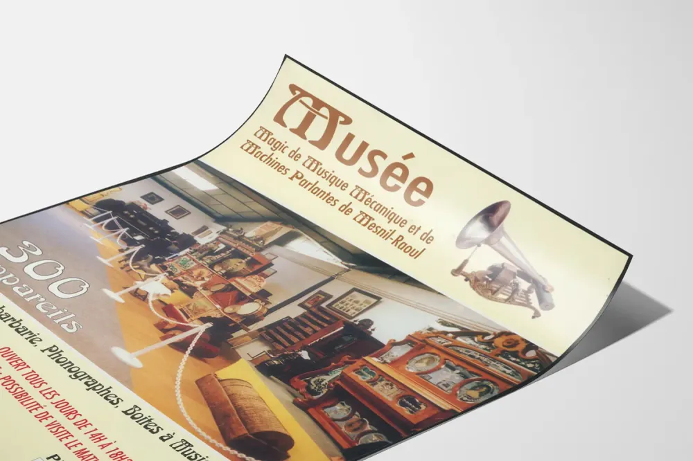 Musée Magic - Juliste mekaanisen musiikin ja puhelinkoneiden museosta Mesnil-Raoulissa