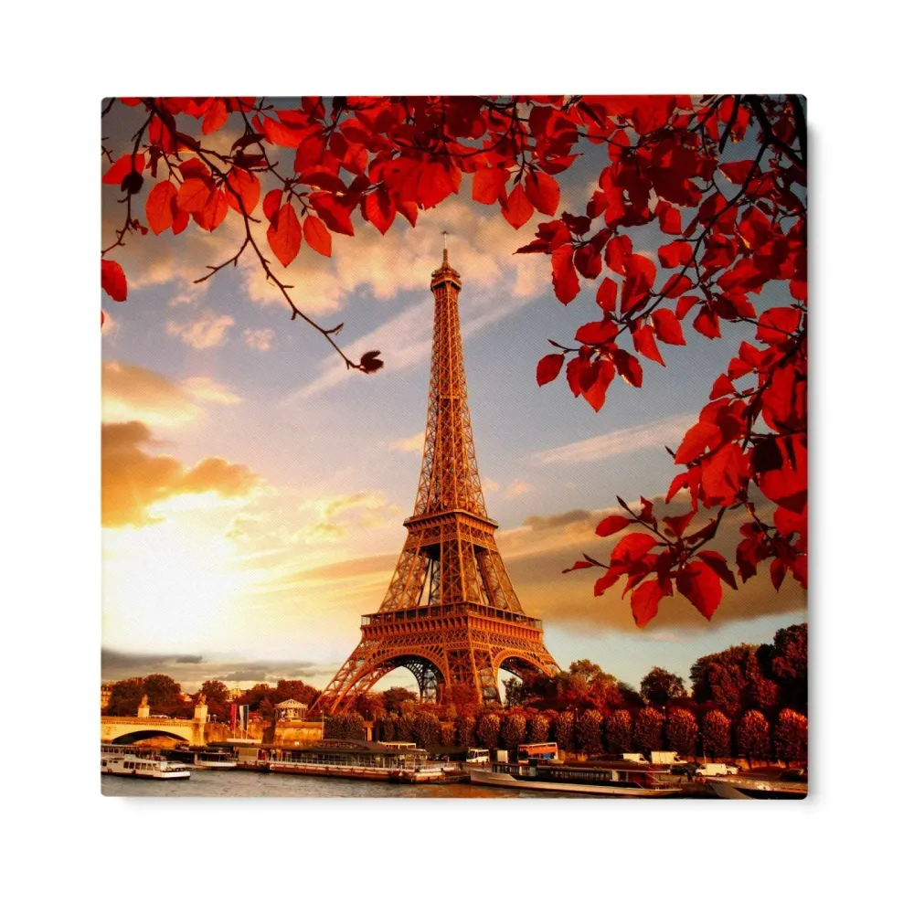 Eiffel-torni syksyn lehtien joukossa, Pariisi OGC