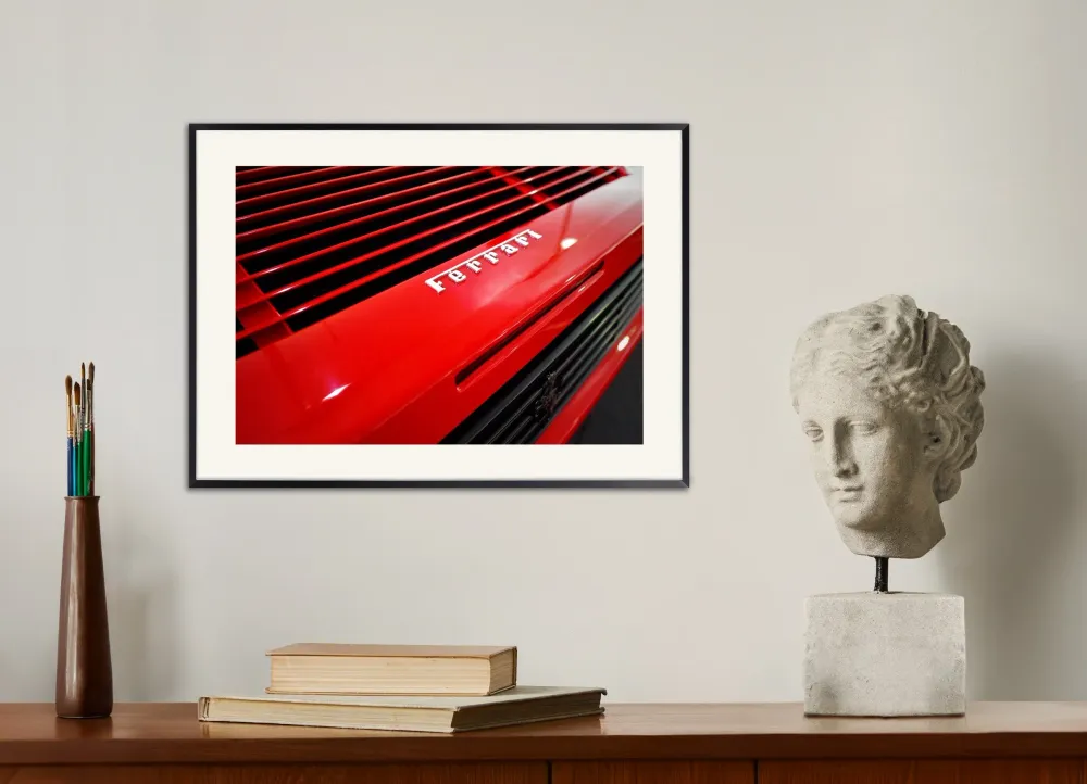 Ferrari-juliste, logon lähikuva Posterscape Creative Studio