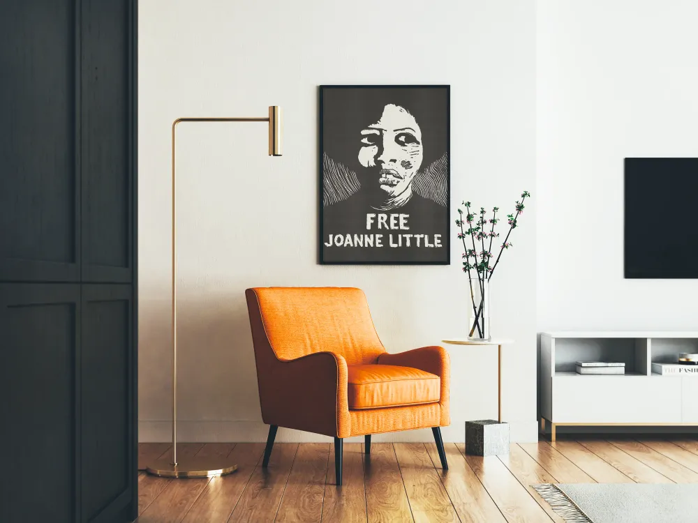 Seinäkoristejuliste Free Joanne Little mustavalkoinen